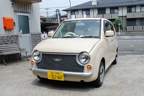 レトロでかわいい車 東京都 下川様 ピンクで全塗装も検討 モデストで制作した事例集