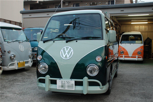 ドミンゴ VWバス仕様|ドミンゴでワーゲンバス仕様にカスタム|東京都 